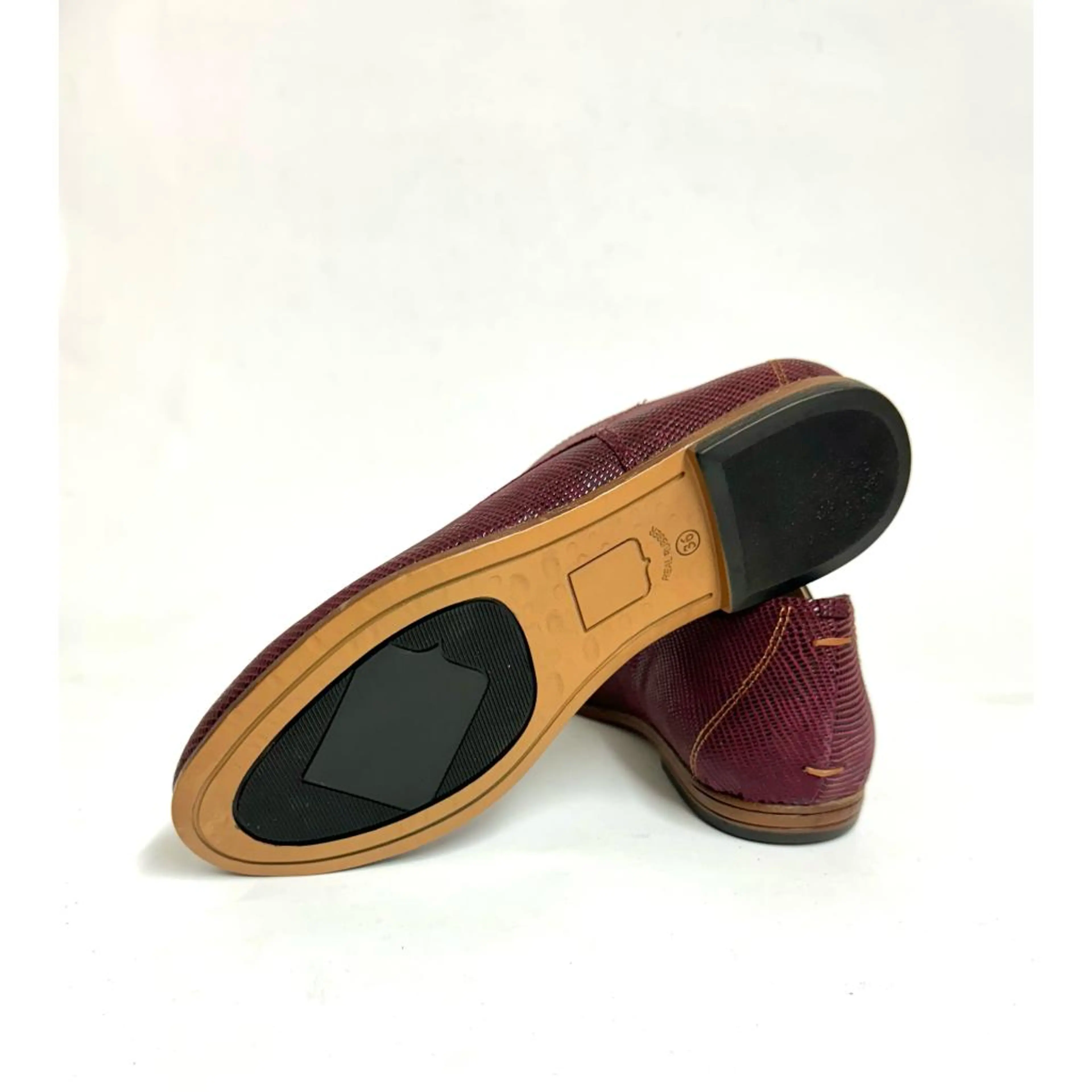 Дамски обувки Carol