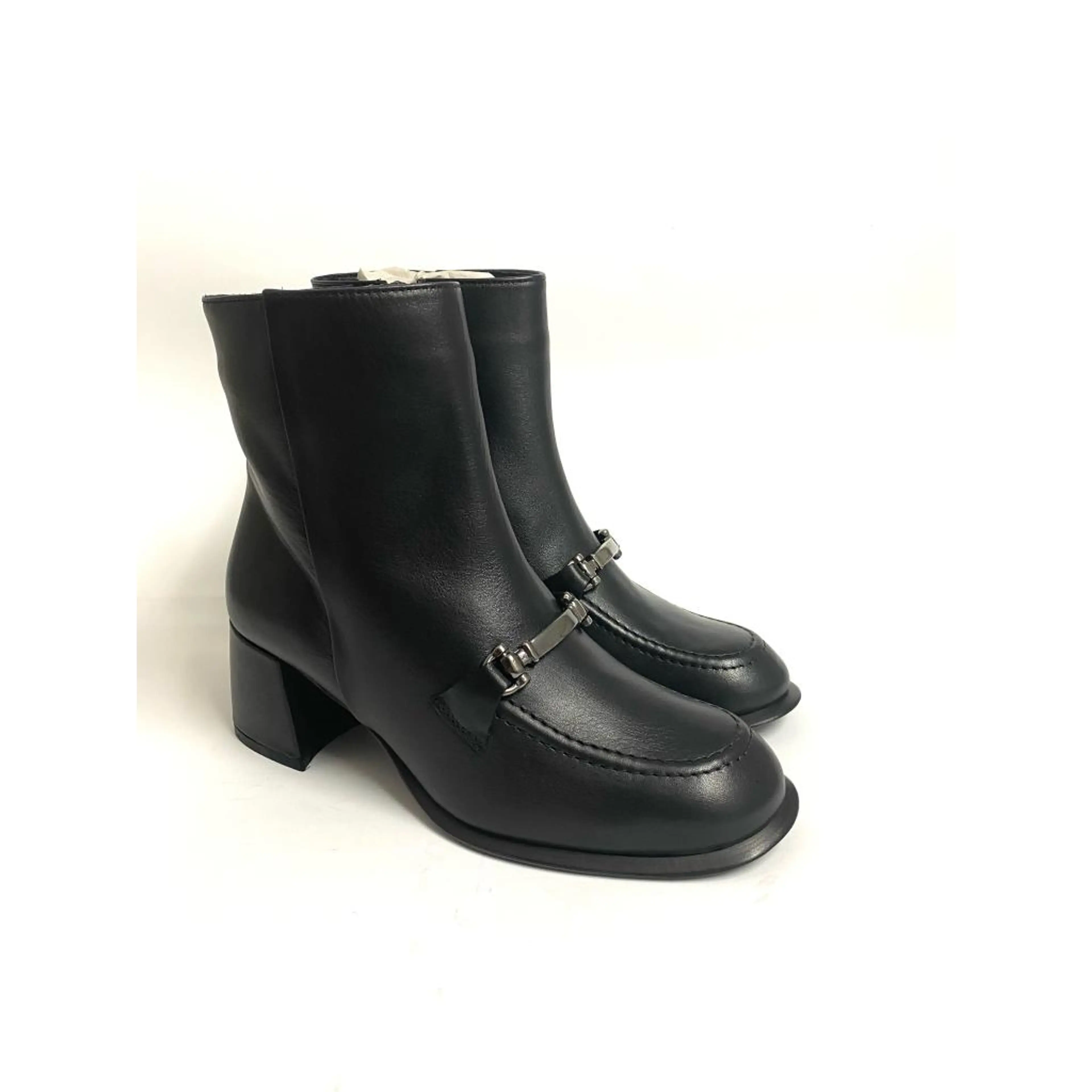 Дамски обувки Malinka